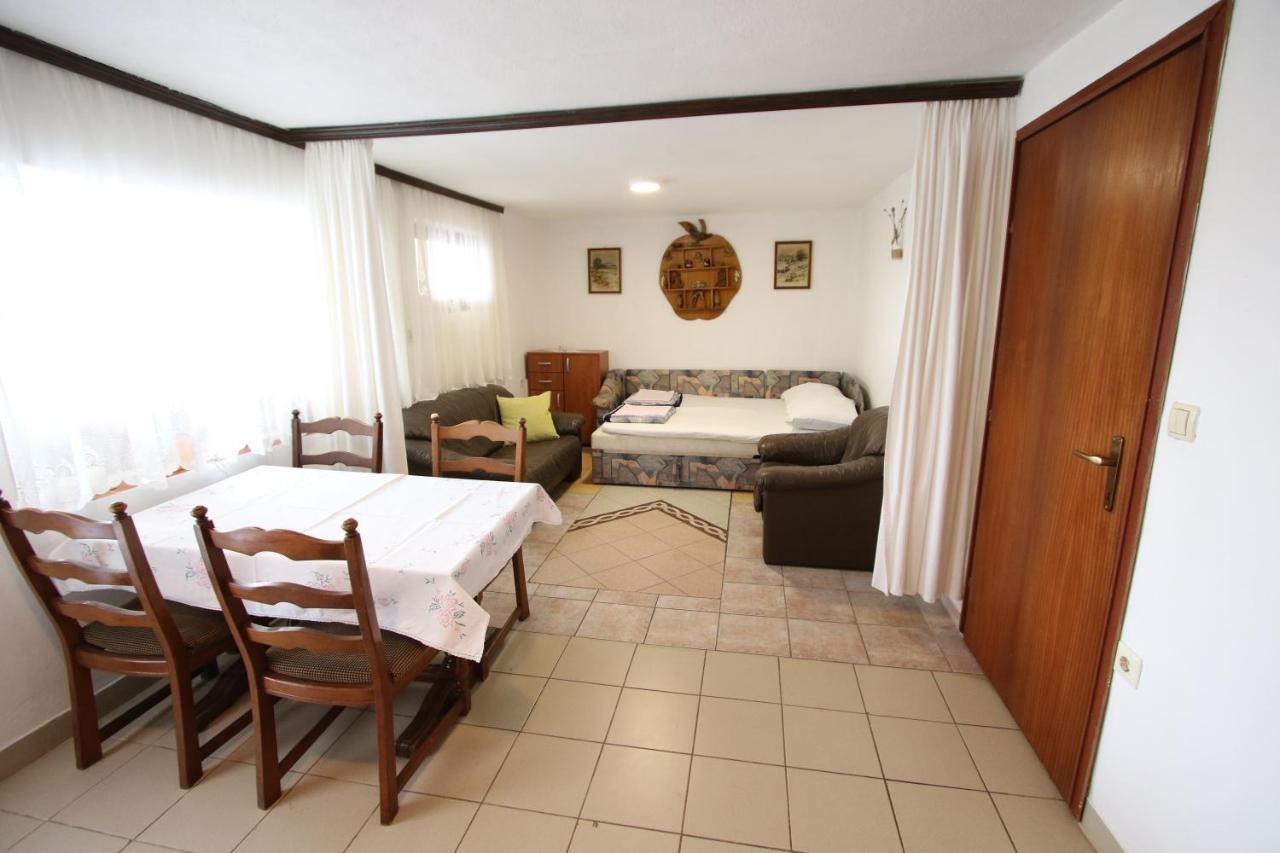 Apartments Kata Шибеник Экстерьер фото