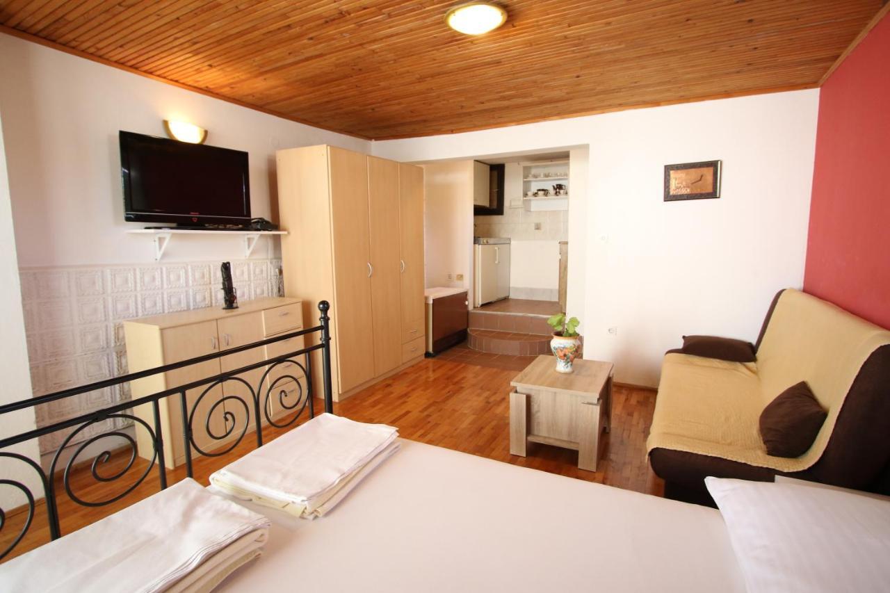 Apartments Kata Шибеник Экстерьер фото